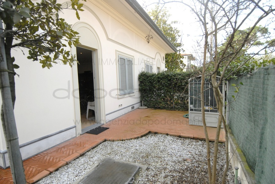 Villetta in Affitto a Forte dei Marmi