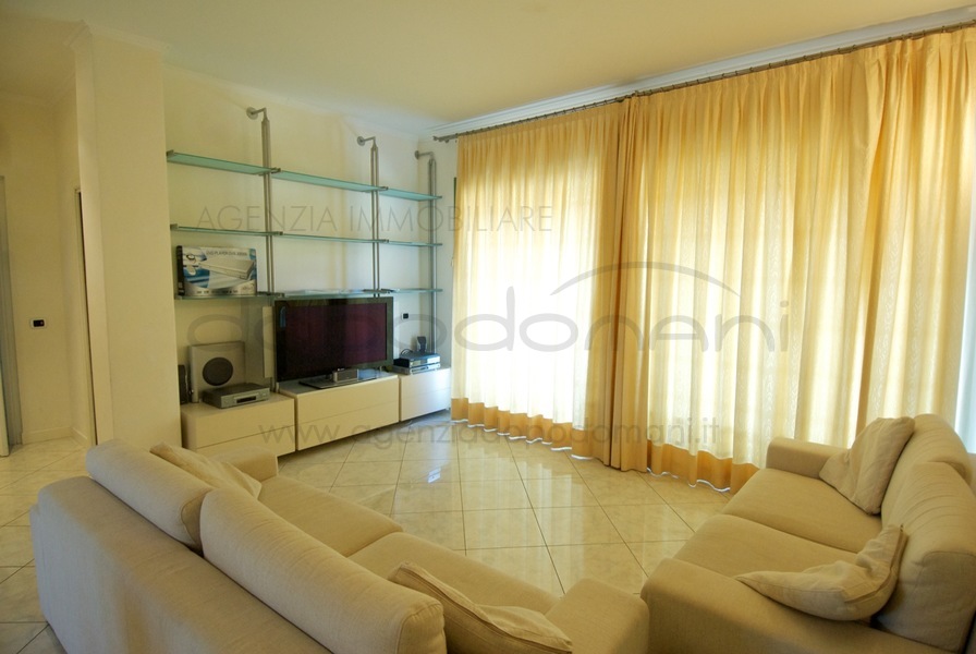 Appartamento in Affitto a Forte dei Marmi