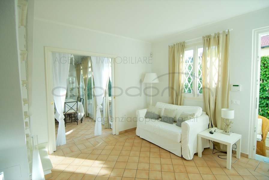 Appartamento in Affitto a Forte dei Marmi