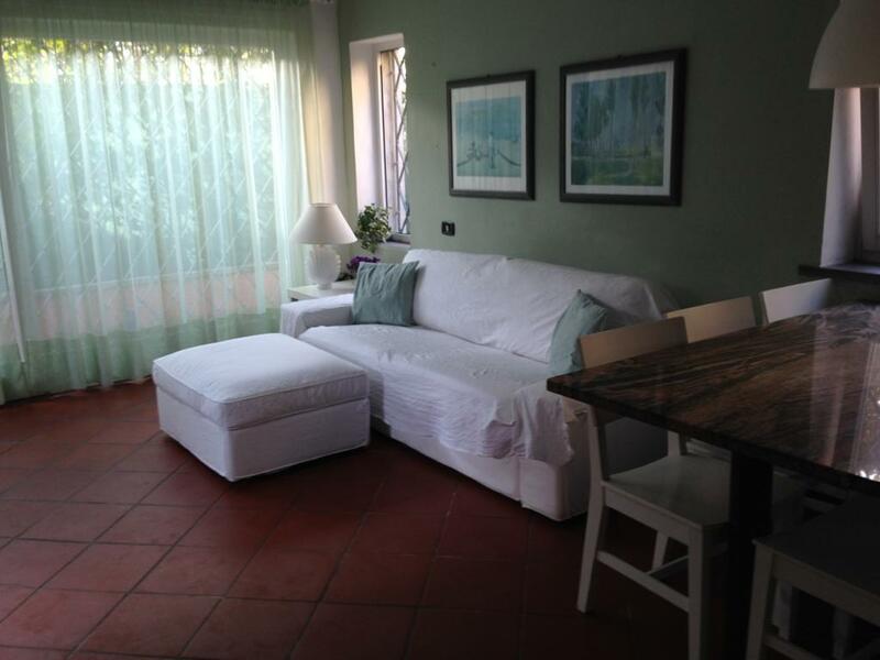 Bifamiliare in Affitto a Forte dei Marmi